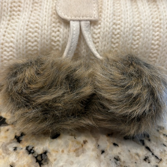 Purse - Picture 2 of 6